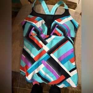 Free country tankini top‎